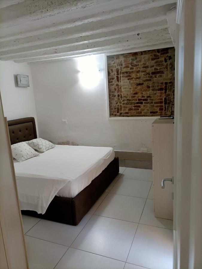 Blusuite Appartamento Venice Luaran gambar
